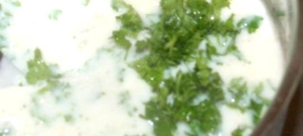 Молочный соус с петрушкой