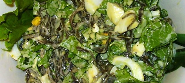 морская капуста с салатом