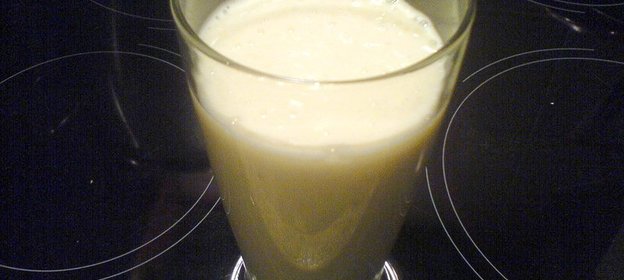 Смузи банановый