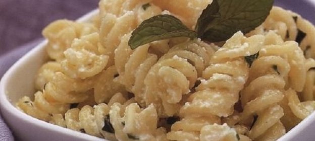 Соус из простоквашис томатом-пастой