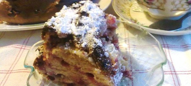 Шведский пряничный кекс с брусникой