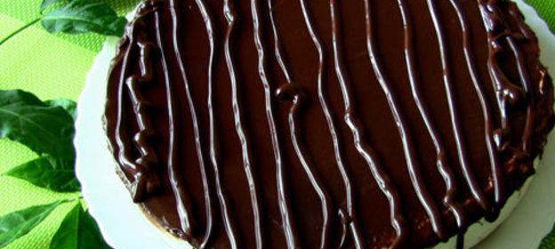 Малина в желе из красной смородины