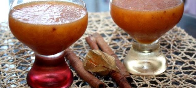 Ароматное желе из персиков