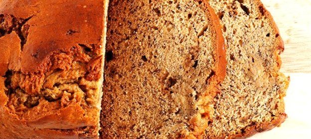 Банановый хлеб с миндальным экстрактом