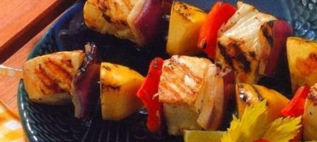 Макароны «ракушки» со спаржей и беконом