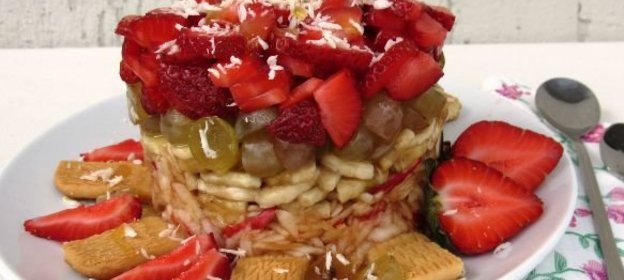 Масло, взбитое с морской капустой и сметаной