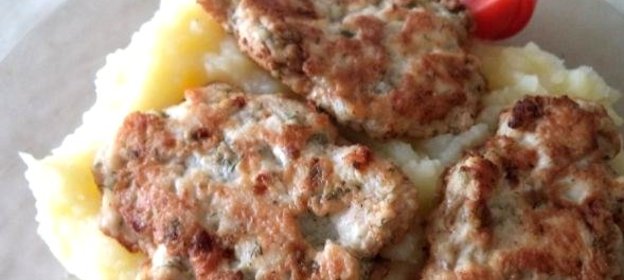 Оладьи из куриного фарша