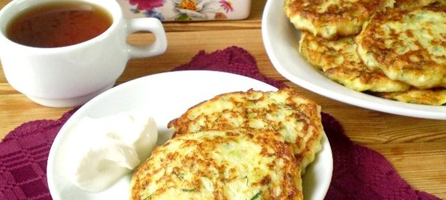 Капустные оладьи с манкой