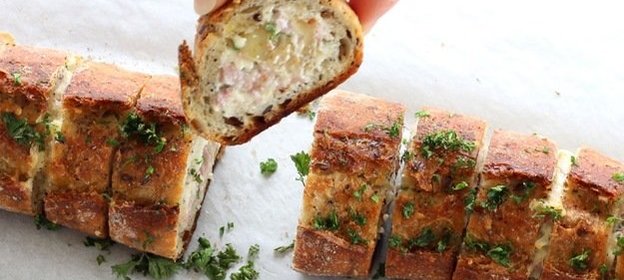 Багет с ветчиной и сыром