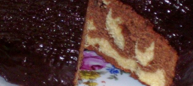 Кекс мраморный на сгущеном молоке