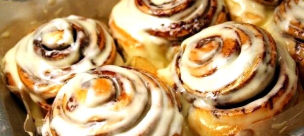Булочка «Cinnabon»