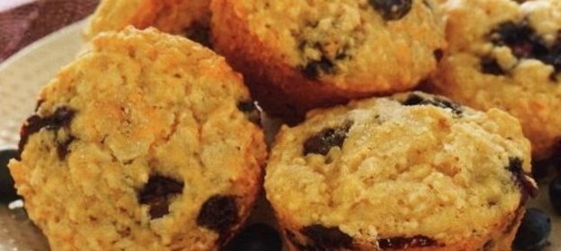Овсяные маффины с черникой