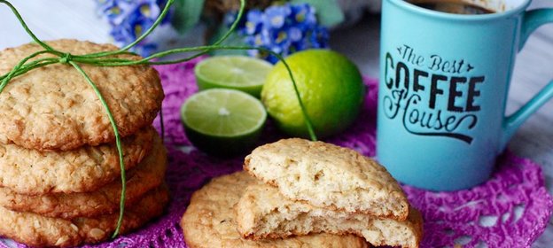 Овсяное печенье с лаймом и кокосом