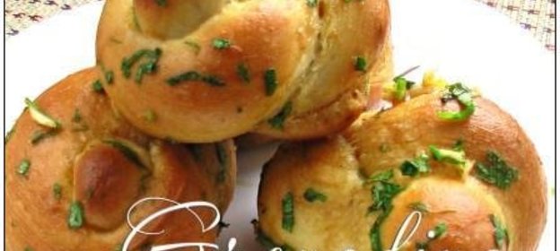 Закусочные булочки