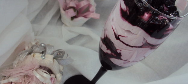 Черничный силлабаб