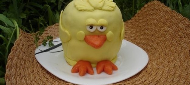 Пасхальный кекс с цукатами