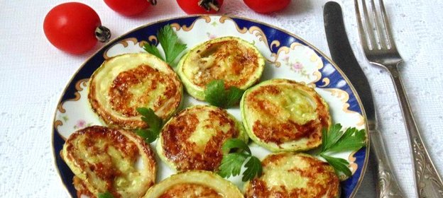 Оладьи кабачковые в кабачковых кольцах