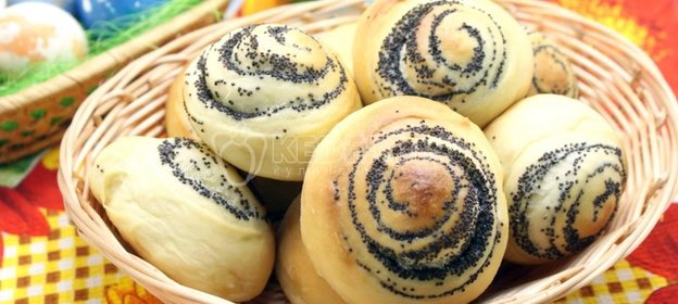 Булочки с маком