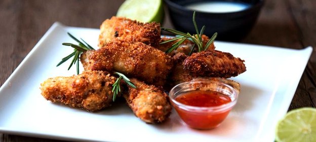 Куриные крылышки в маринаде из пахты