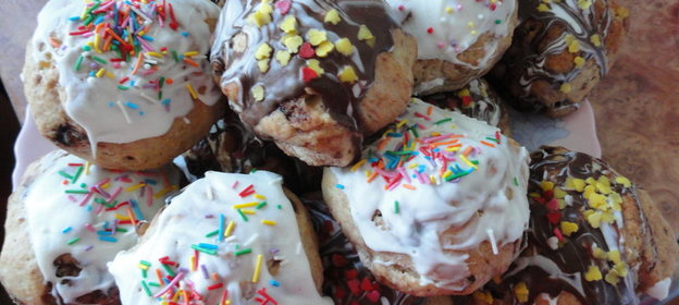 Английские пасхальные булочки (Hot cross buns)