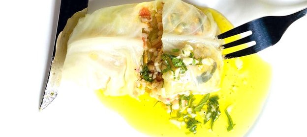 Голубцы с перловкой и морскими гадами