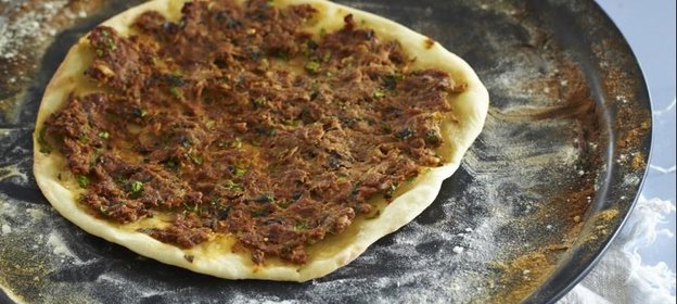 Ламаджо, армянская пицца