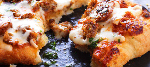 Простая пицца в мультиварке