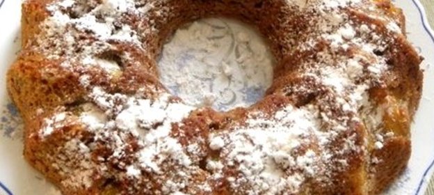 Кекс с абрикосами и орехами