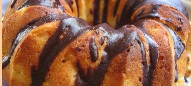 КЕКС С ЯБЛОКАМИ И ОРЕХАМИ