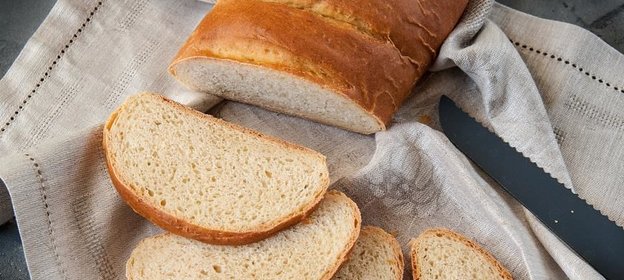 Батон на кефире с цельнозерновой мукой