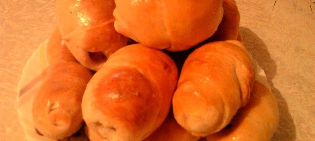 булочки с сосисками