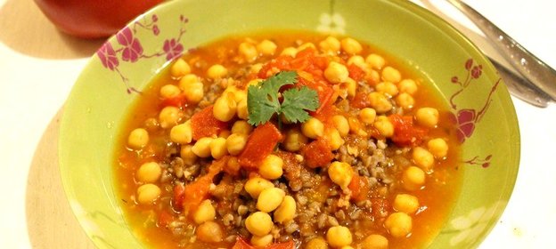 Томатный соус с нутом