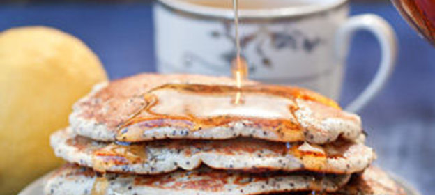 Лимонно-маковые оладьи