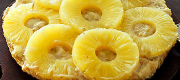 Сладкая пицца с ананасами в мультиварке