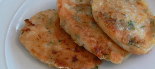 Оладьи на кефире с сыром