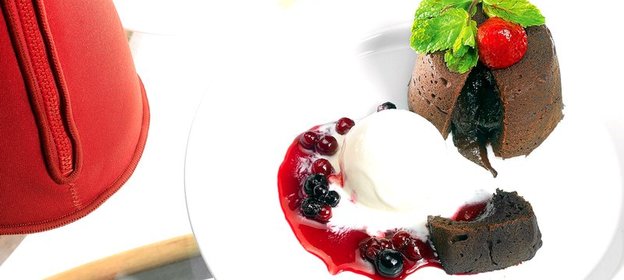 Шоколадный кекс с жидкой начинкой