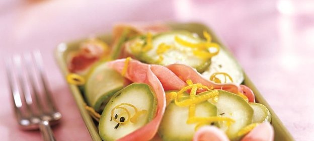 Салат из маринованных кабачков