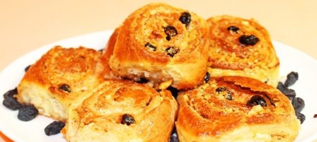 Самые вкусные булочки с изюмом и орехами!