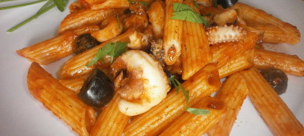 Салат из сыра и яиц