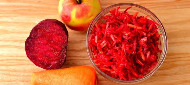 Свекольный салат с яблоком