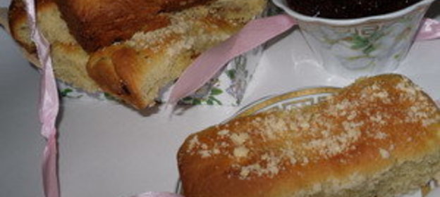 Кукурузные булочки с изюмом для Ларочки (Laralaram)