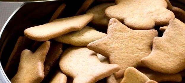 Новогоднее пряное печенье с кардамоном