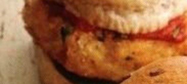 Мини-бургеры с фасолевыми котлетами