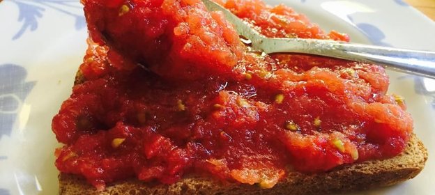 Пан кон томате (pan con tomate) хлеб с помидорами