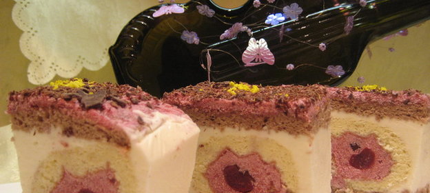 Пляцок Сакура