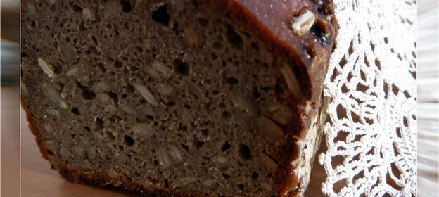 Хлеб Первопроходцев (Pioneerbread) - чОрный! с семечками! много семечек!