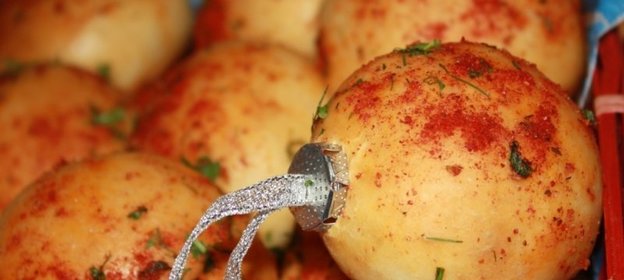 Закусочные булочки Ёлочные шарики