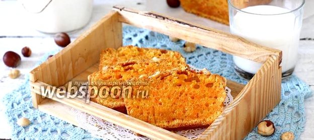 Морковный кекс с фундуком