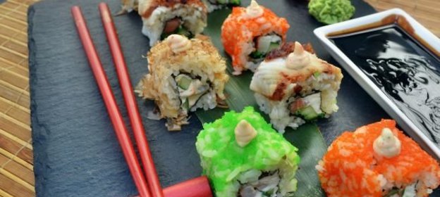 Булочки с изюмом