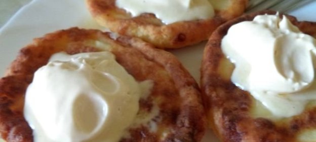 Латкес (оладьи творожные)